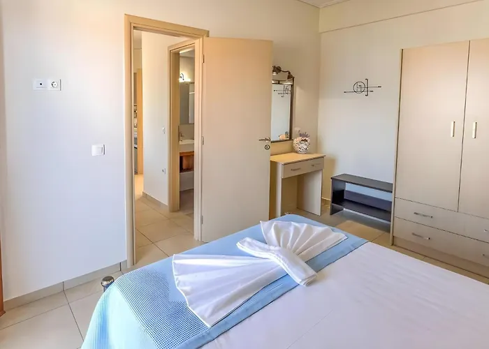 Apartment Aloustina In Archangelos